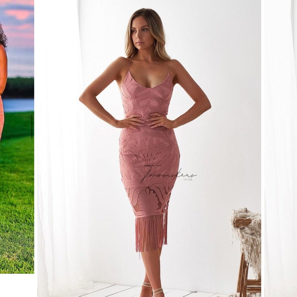 Beautiful lace dress from Jaus